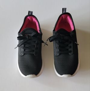 Girls nautica sneakers